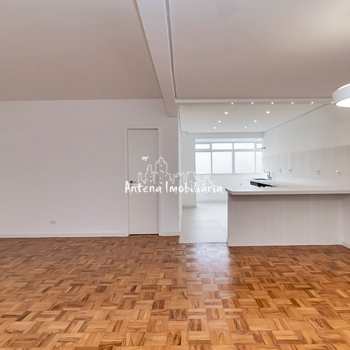Apartamento em São Paulo, bairro Higienópolis