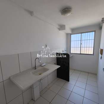 Apartamento em Ferraz de Vasconcelos, bairro Ferraz de Vasconcelos