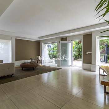 Apartamento em São Paulo, bairro Jardim Paulista