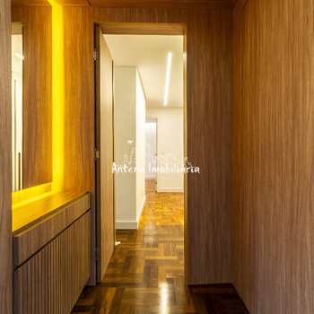 Apartamento em São Paulo, bairro Jardim Paulista
