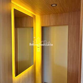 Apartamento em São Paulo, bairro Jardim Paulista