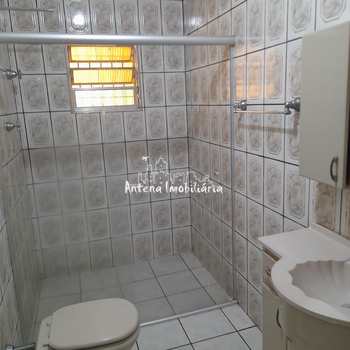 Casa em Caieiras, bairro Serpa