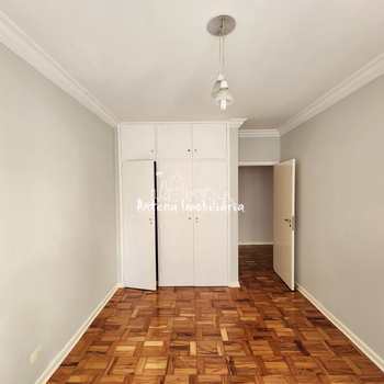 Apartamento em São Paulo, bairro Santa Cecília