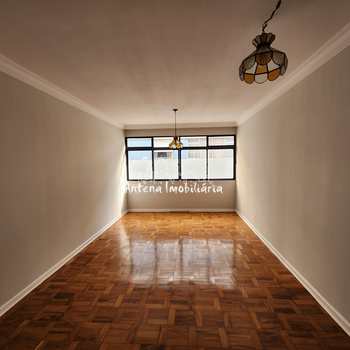 Apartamento em São Paulo, bairro Santa Cecília