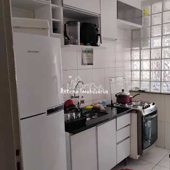 Apartamento em Ferraz de Vasconcelos, bairro Vila Solar