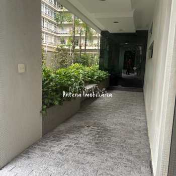 Apartamento em São Paulo, bairro Higienópolis