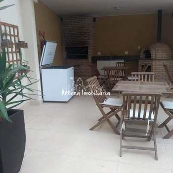 Apartamento em Ferraz de Vasconcelos, bairro Vila São Paulo