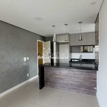Apartamento em Ferraz de Vasconcelos, bairro Vila São Paulo