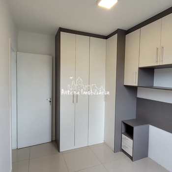Apartamento em Ferraz de Vasconcelos, bairro Vila São Paulo