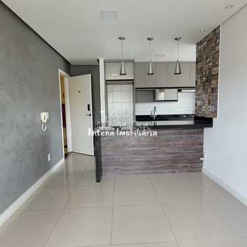 Apartamento em Ferraz de Vasconcelos, bairro Vila São Paulo
