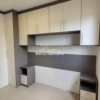 Apartamento em Ferraz de Vasconcelos, bairro Vila São Paulo