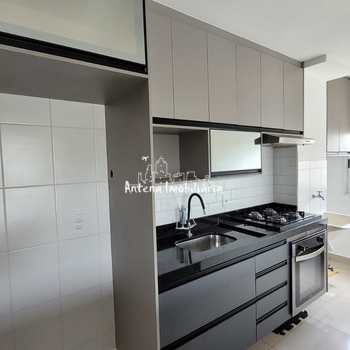 Apartamento em Ferraz de Vasconcelos, bairro Vila São Paulo