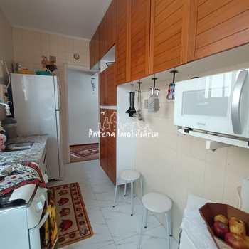 Apartamento em São Paulo, bairro Santa Cecília