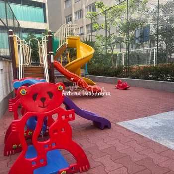 Apartamento em São Paulo, bairro Santa Cecília