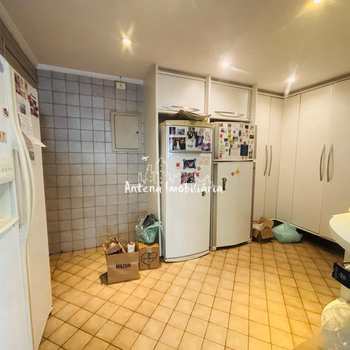 Apartamento em São Paulo, bairro Santa Cecília