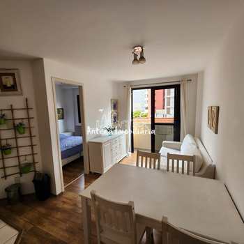 Apartamento em São Paulo, bairro Santa Cecília