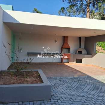 Apartamento em Ferraz de Vasconcelos, bairro Vila São Paulo