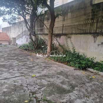 Terreno em São Paulo, bairro Saúde