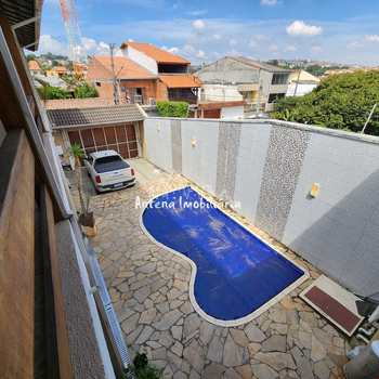 Sobrado em Ferraz de Vasconcelos, bairro Vila Romanópolis