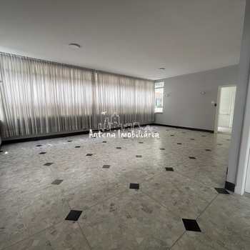 Apartamento em São Paulo, bairro Santa Cecília