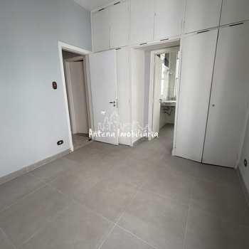 Apartamento em São Paulo, bairro Santa Cecília