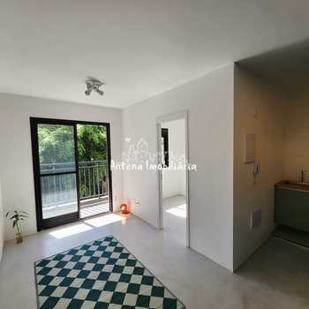 Apartamento em São Paulo, bairro Santa Cecília