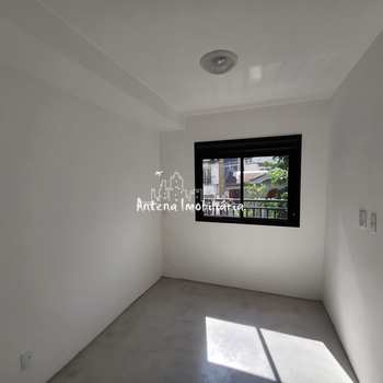 Apartamento em São Paulo, bairro Santa Cecília