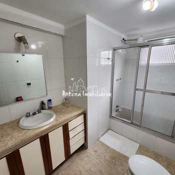 Apartamento em São Paulo, bairro Jardim Hípico