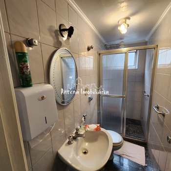 Apartamento em São Paulo, bairro Jardim Hípico