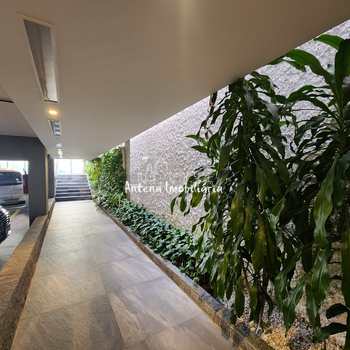 Apartamento em São Paulo, bairro Santa Cecília