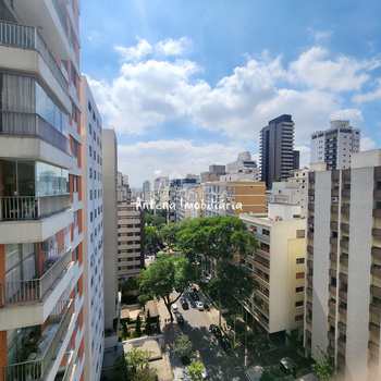 Apartamento em São Paulo, bairro Higienópolis