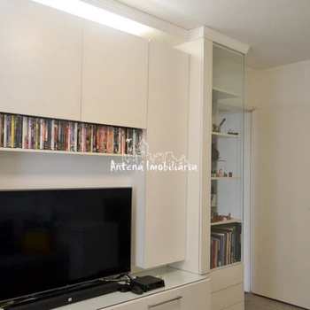 Apartamento em São Paulo, bairro Jardim Paulista