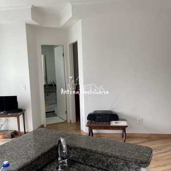 Apartamento em São Paulo, bairro Campos Elíseos