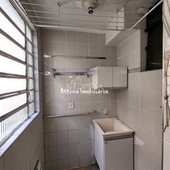 Apartamento em Ferraz de Vasconcelos, bairro Parque Dourado
