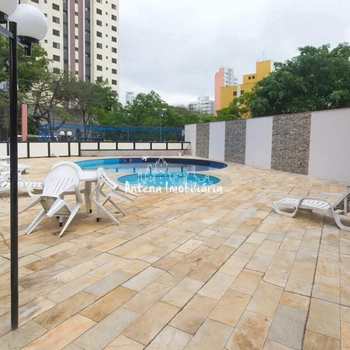 Apartamento em São Paulo, bairro Cambuci