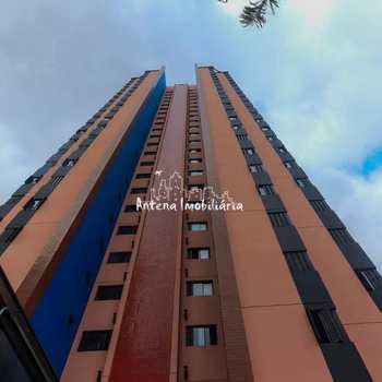 Apartamento em São Paulo, bairro Cambuci