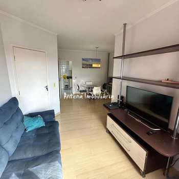 Apartamento em São Paulo, bairro Cambuci