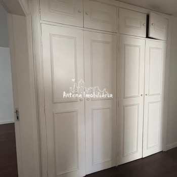 Apartamento em São Paulo, bairro Higienópolis