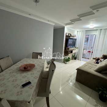 Apartamento em Ferraz de Vasconcelos, bairro Jardim Santa Rosa