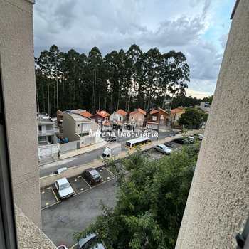 Apartamento em Ferraz de Vasconcelos, bairro Jardim Santa Rosa