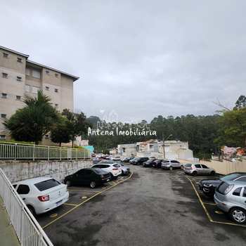 Apartamento em Ferraz de Vasconcelos, bairro Jardim Santa Rosa