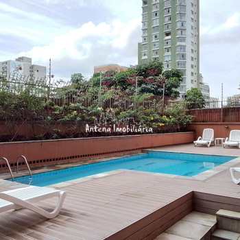 Apartamento em São Paulo, bairro Santa Cecília