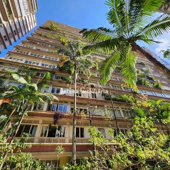 Apartamento em São Paulo, bairro Higienópolis