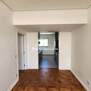 Apartamento em São Paulo, bairro Higienópolis