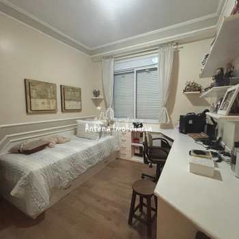 Apartamento em São Paulo, bairro Higienópolis
