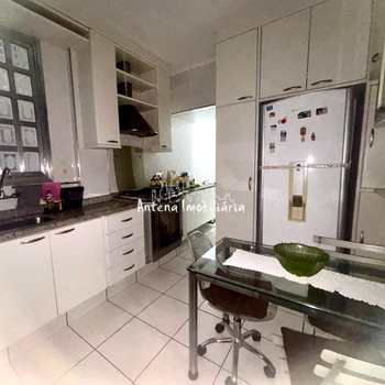 Apartamento em São Paulo, bairro Higienópolis