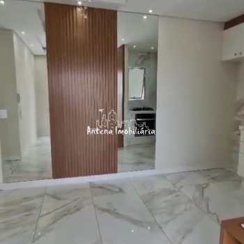 Apartamento em Ferraz de Vasconcelos, bairro Tanquinho