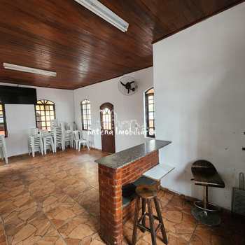 Apartamento em Ferraz de Vasconcelos, bairro Parque São Francisco