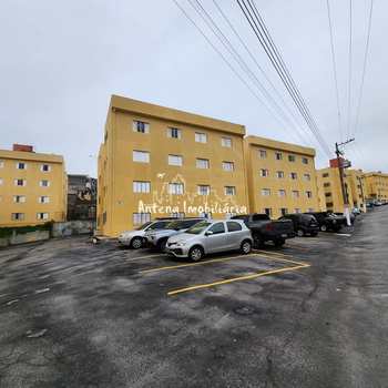Apartamento em Ferraz de Vasconcelos, bairro Parque São Francisco