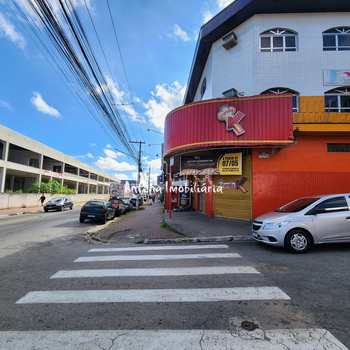Loja em Ferraz de Vasconcelos, bairro Parque Dourado